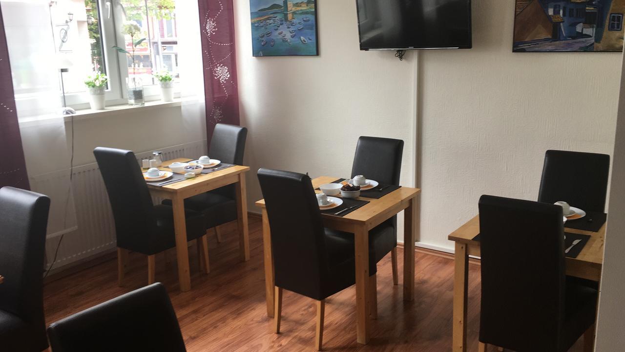 Stadthotel باد فولنغبوستل المظهر الخارجي الصورة