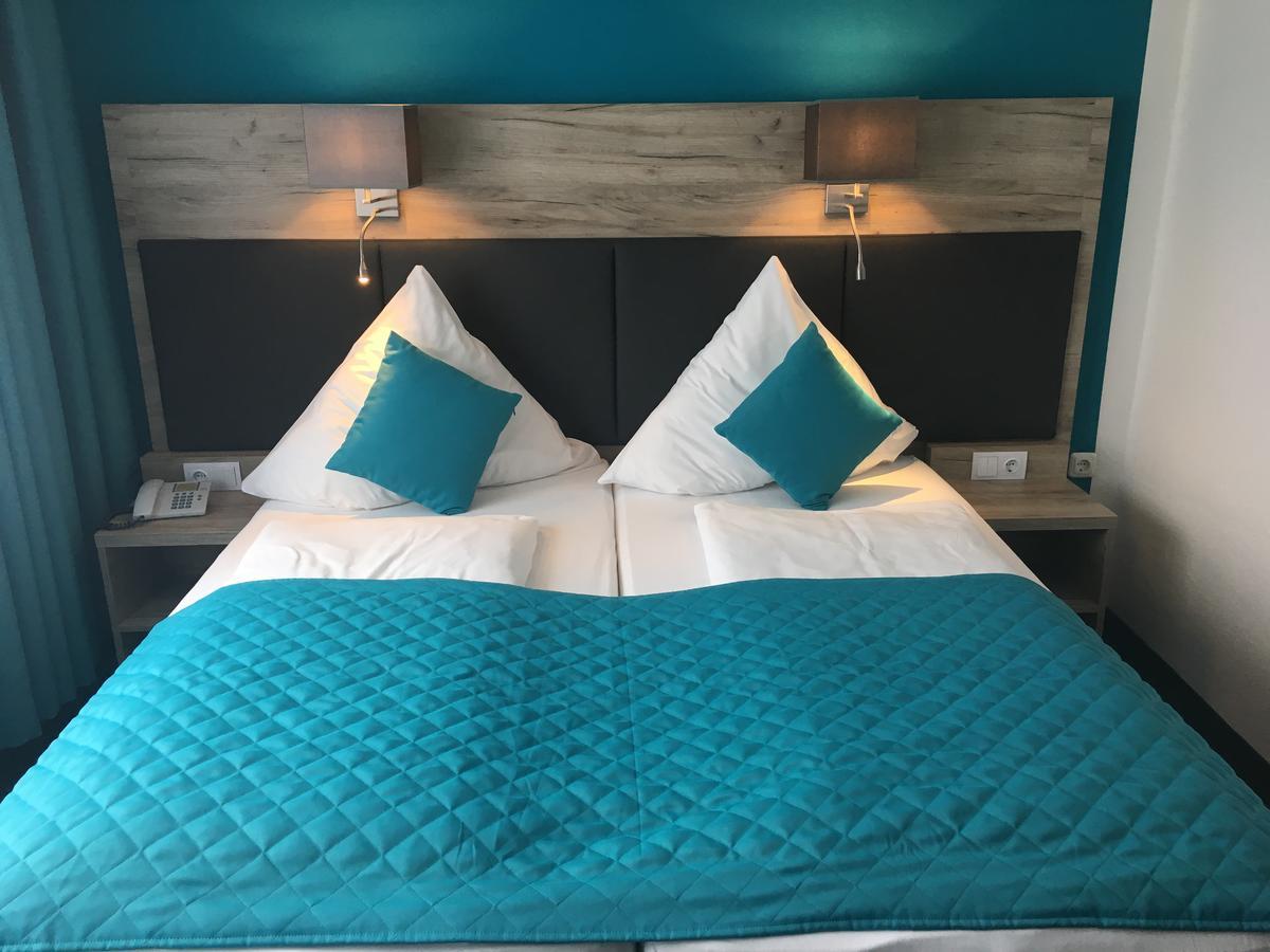 Stadthotel باد فولنغبوستل المظهر الخارجي الصورة